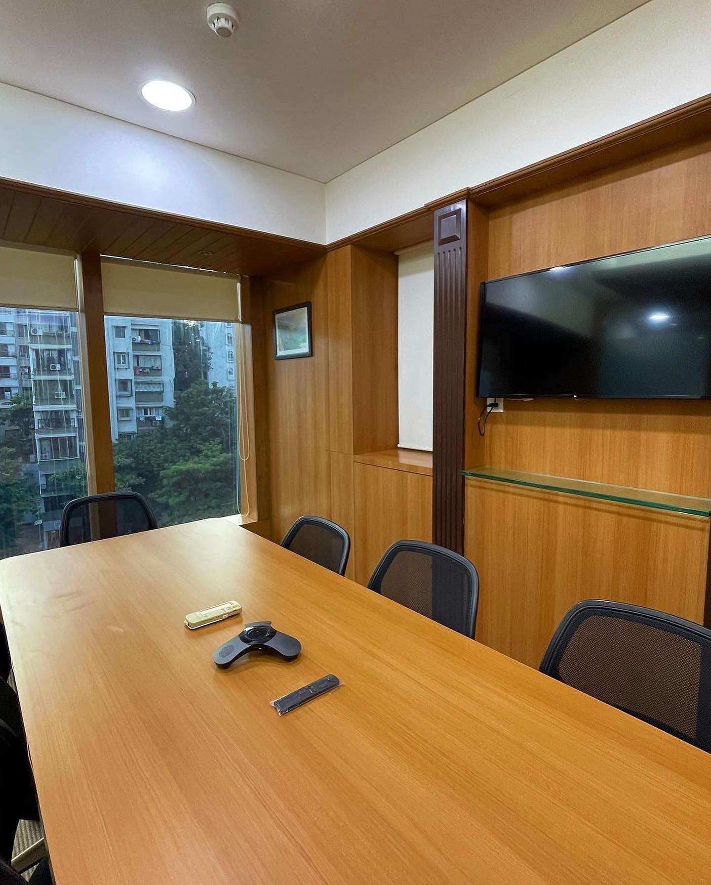 Coworking Office Space In Bandra West BI1182